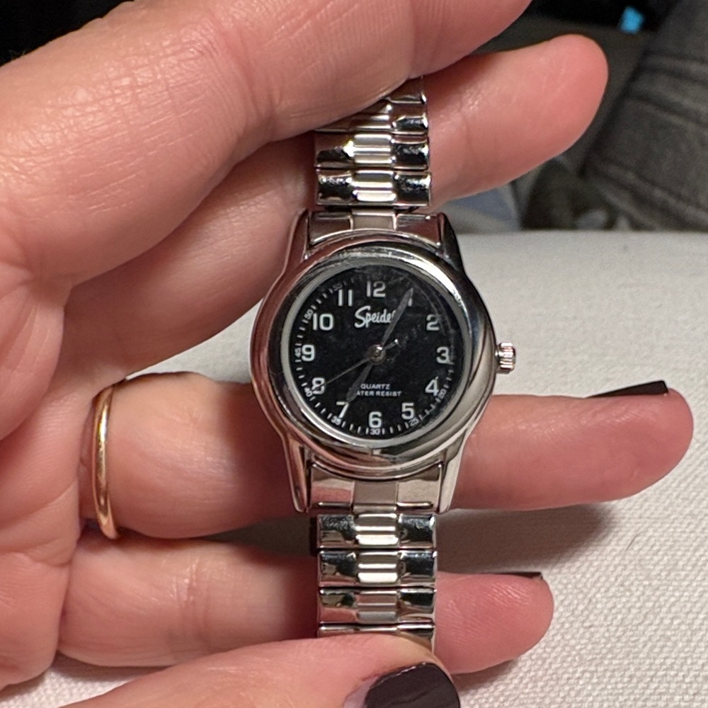 Speidel Ladies Silver Toned Black Dial Quartz Watch Running-BRAND NEW BATTERY